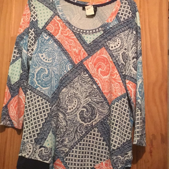Tops - Blouse